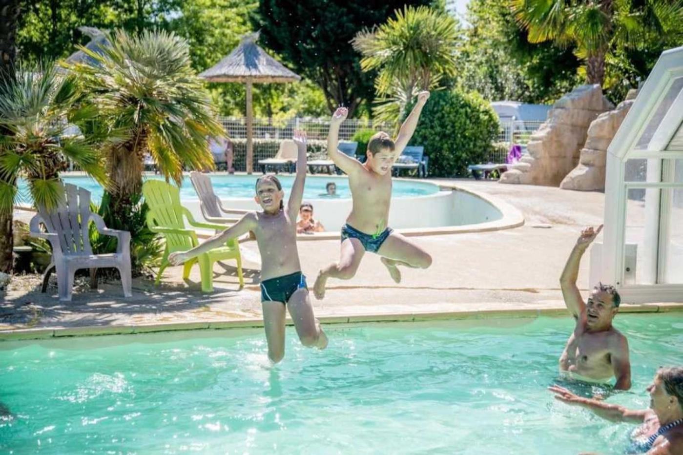 4 Etoiles - Piscine - Eebife * Parentis-en-Born